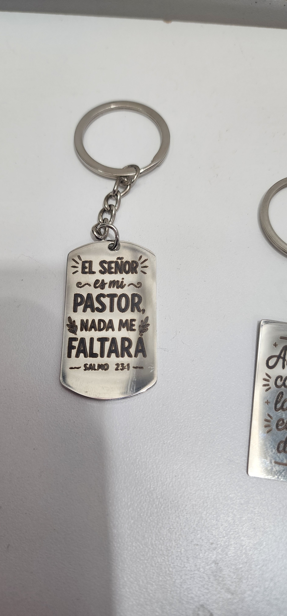 Llaveros Acero Jesus,biblia, Fútbol, Anime, Argentina. Grabados. - Imagen 2