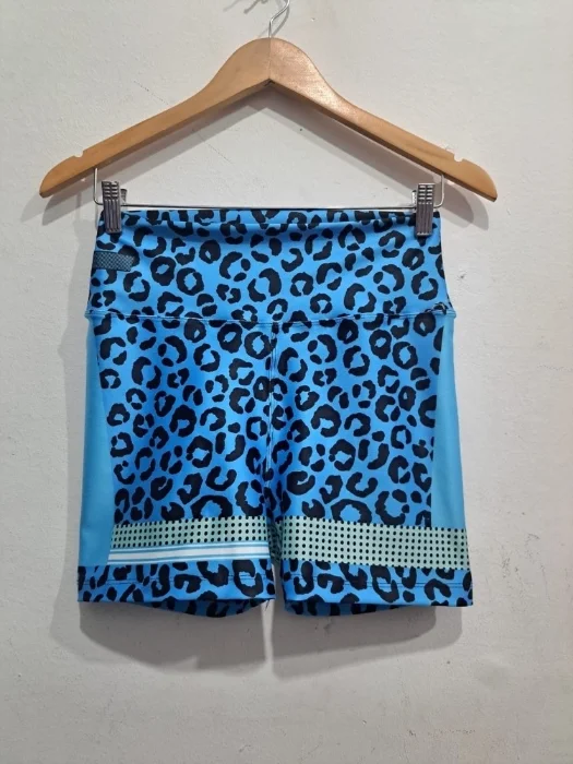 Short Dama