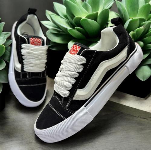 Vans Knu