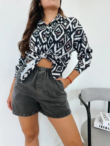 Short Denim