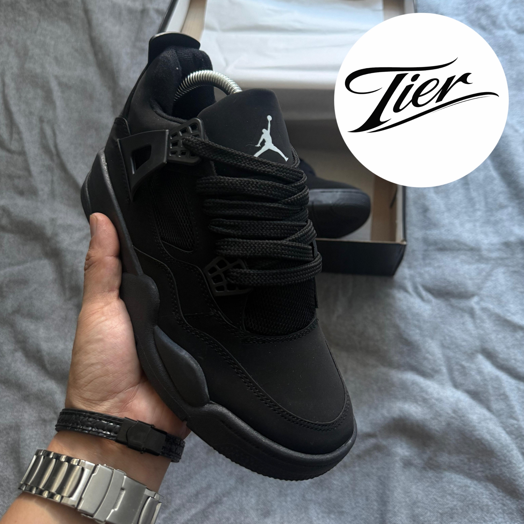 Jordan Retro Premium Negro - Imagen 2