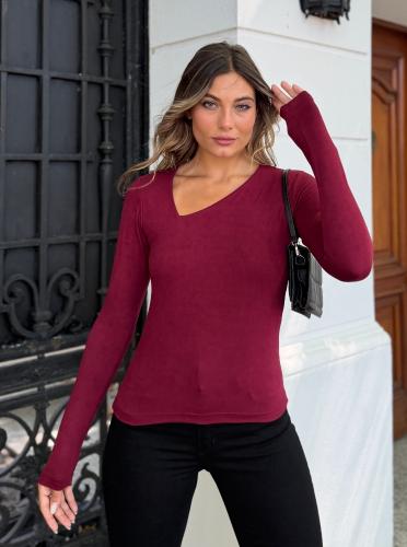 Remera Asimétrica ( Hazel