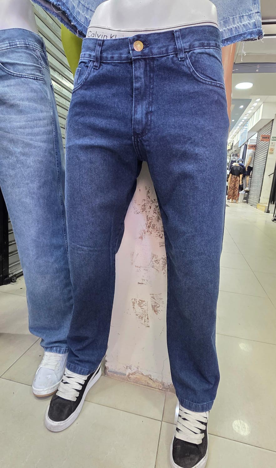 Jeans Mom Azul Arenado - Imagen 3