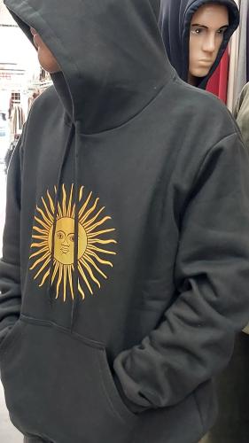 Buzo de Friza Peinada Sol de Mayo Colores  Negro Azul Topo