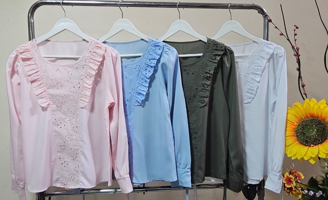 Blusa Fibrana Poplin con Broderi - Imagen 3