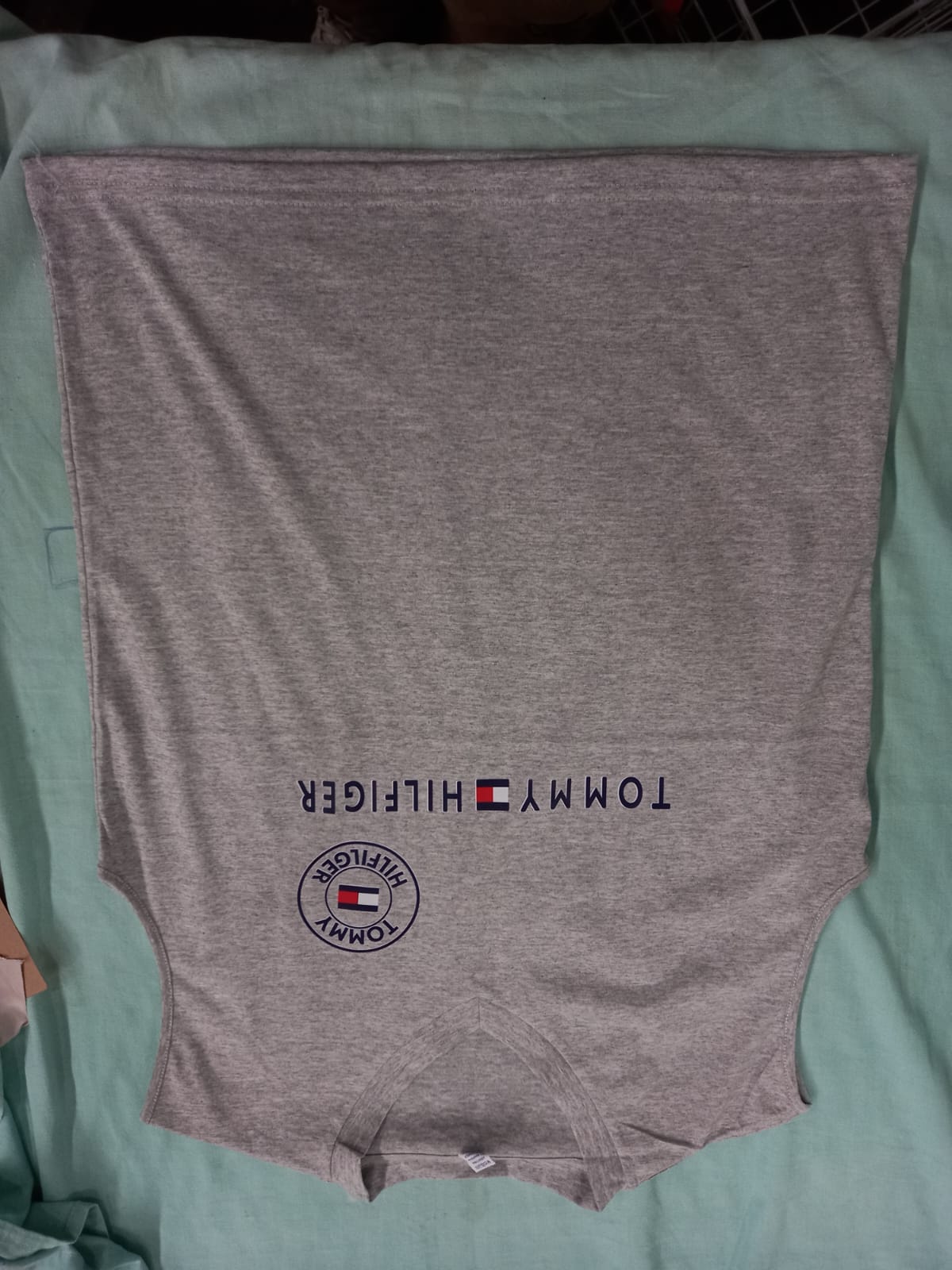 Musculosas Tommy Unisex Varios Modelos - WhatsApp%20Image%202026-02-16%20at%2012.53.00%20(1).jpeg