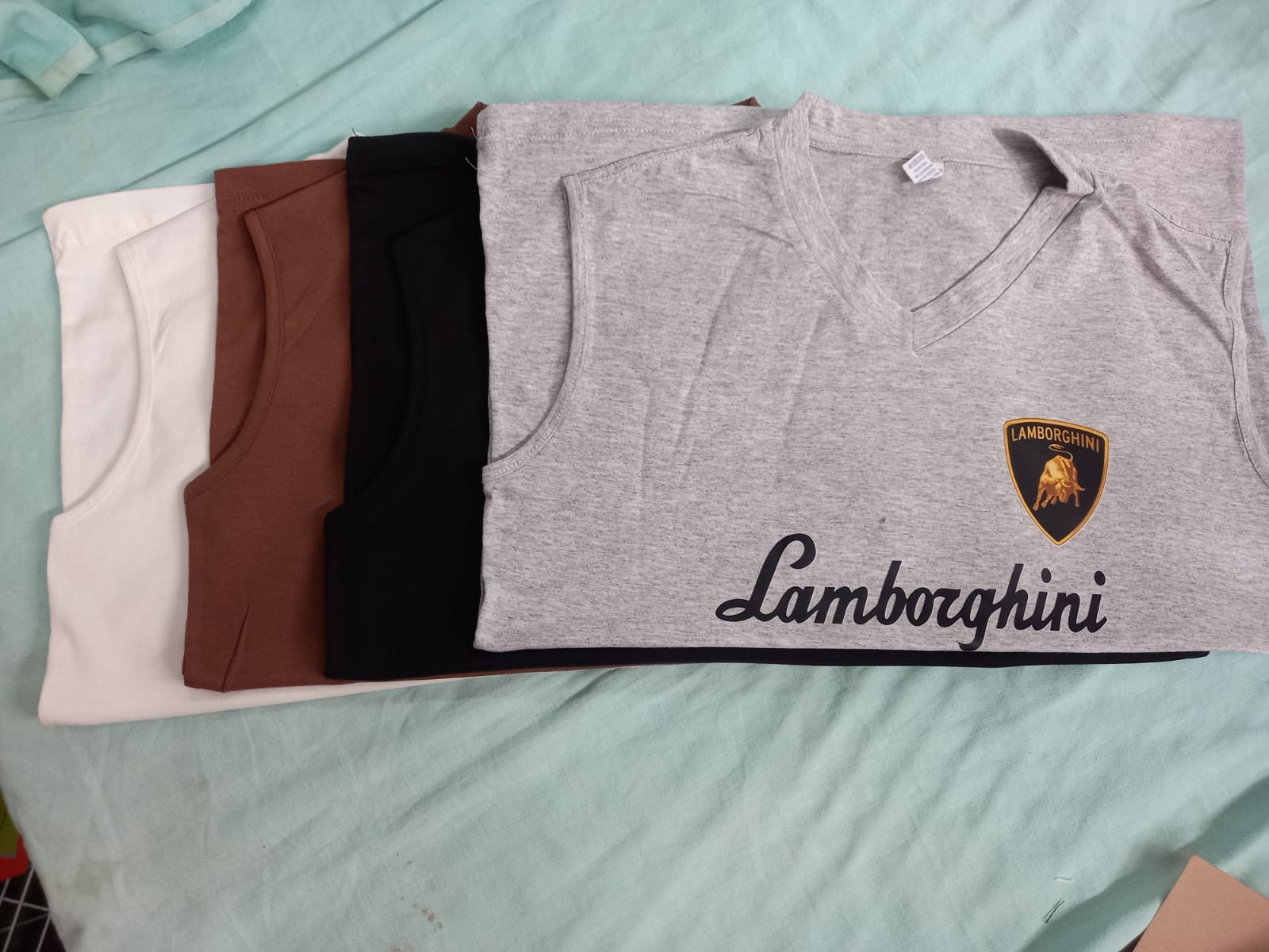 Musculosas Lambo Unisex - WhatsApp%20Image%202026-02-16%20at%2012.53.17%20(1).jpeg