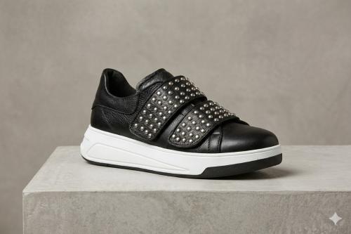 Zapatillas con Tachas y Abajo
