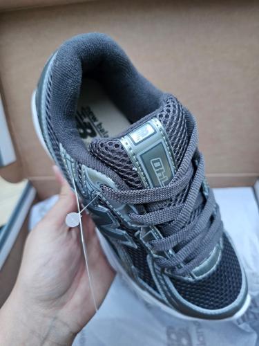 Zapatillas New  Balance 740 Gris Importadas - Miniatura 4