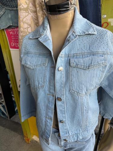 Campera Celeste con Brillo