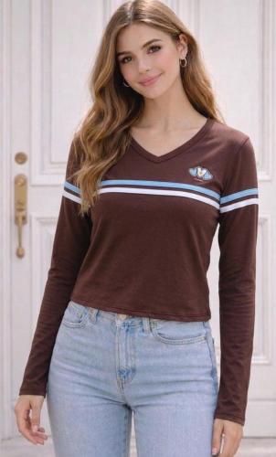 Remera Escote en V - Miniatura 4