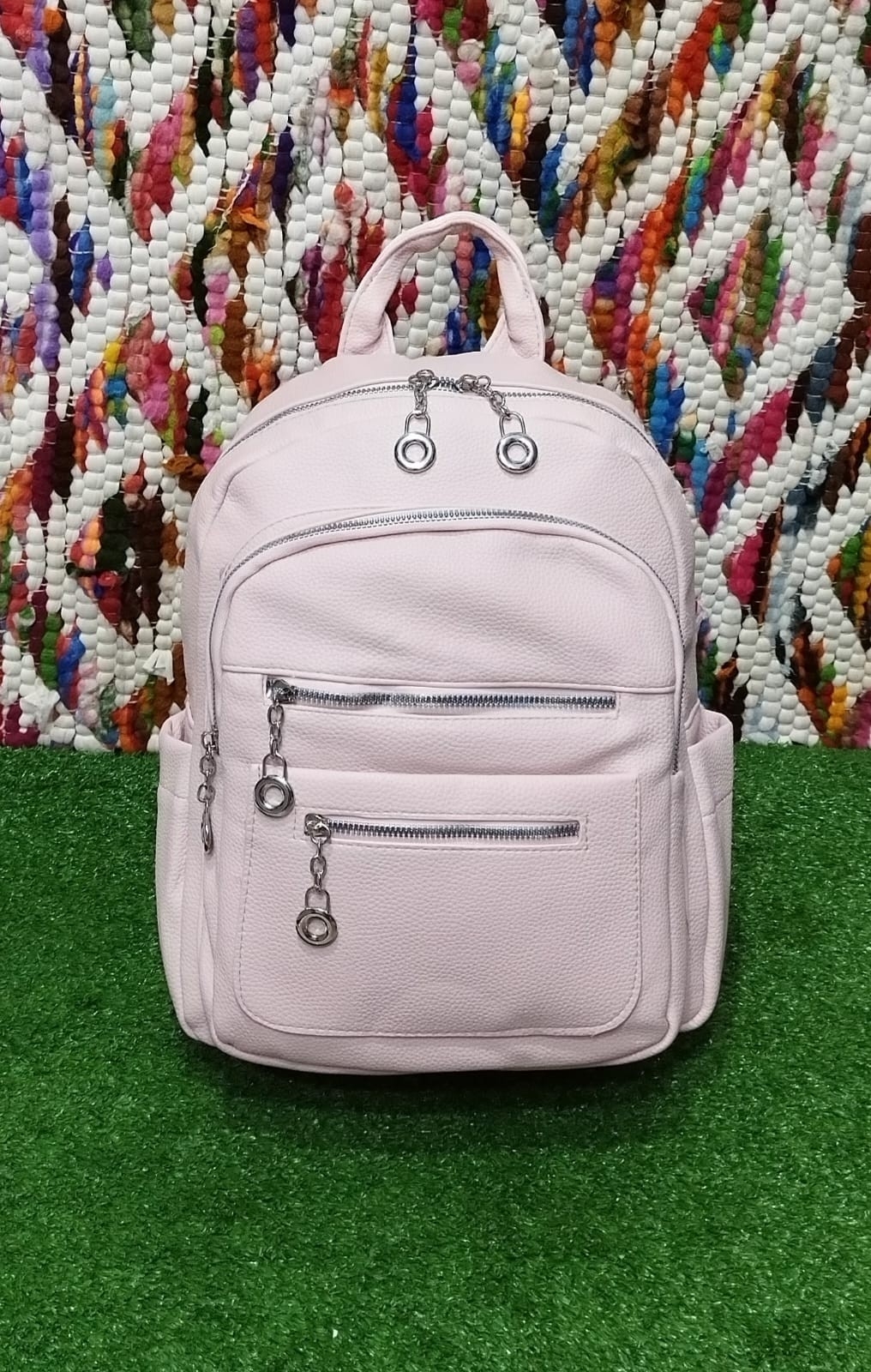 Mochila Cuero Pu* *entra una Carpeta A4*
excelente Calidad. - Imagen 7
