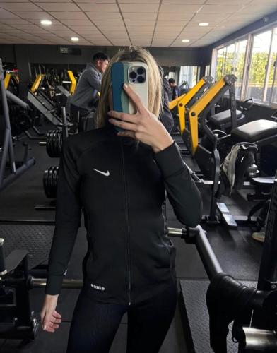 Campera Nike Termica Dama