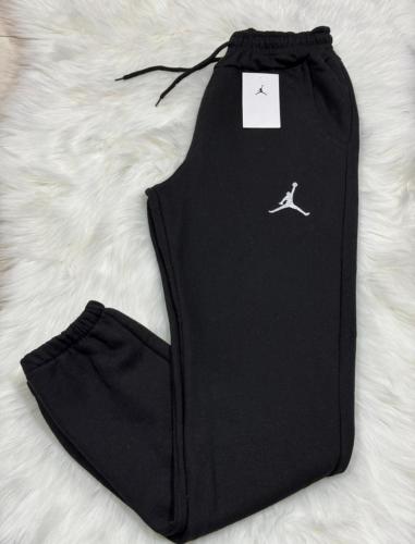 Jogging Jordan Dama Friza Peinada Bordada