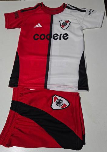 Camiseta River - Miniatura 6