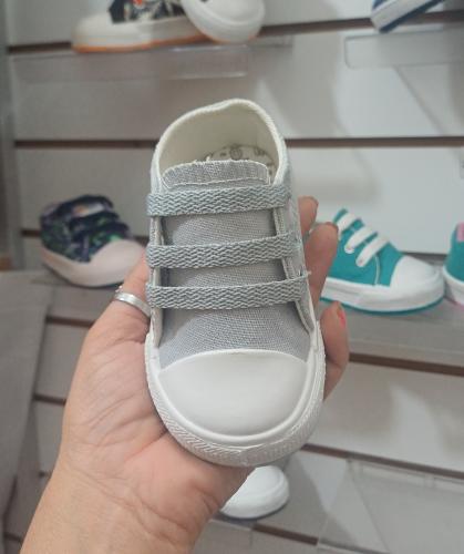 Zapatillas Linea Bebe con Cordones - Miniatura 2