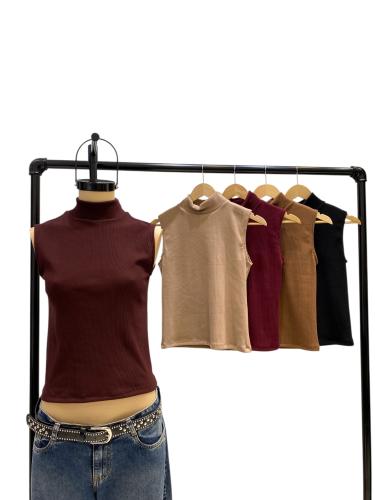 Musculosa con Cuello Chimenea - Tokio