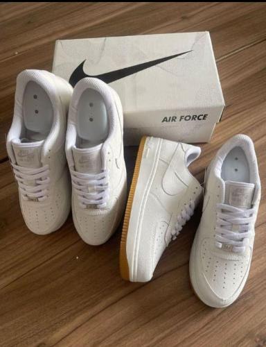 Nike Forcé Linea Premium