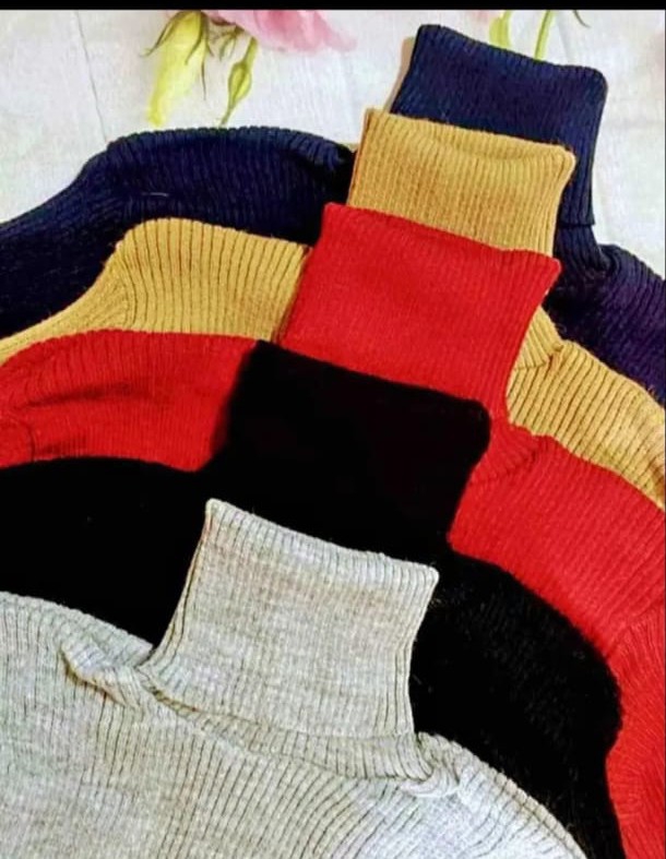 Poleras de Hilo Acrílico de Dana - Imagen 2