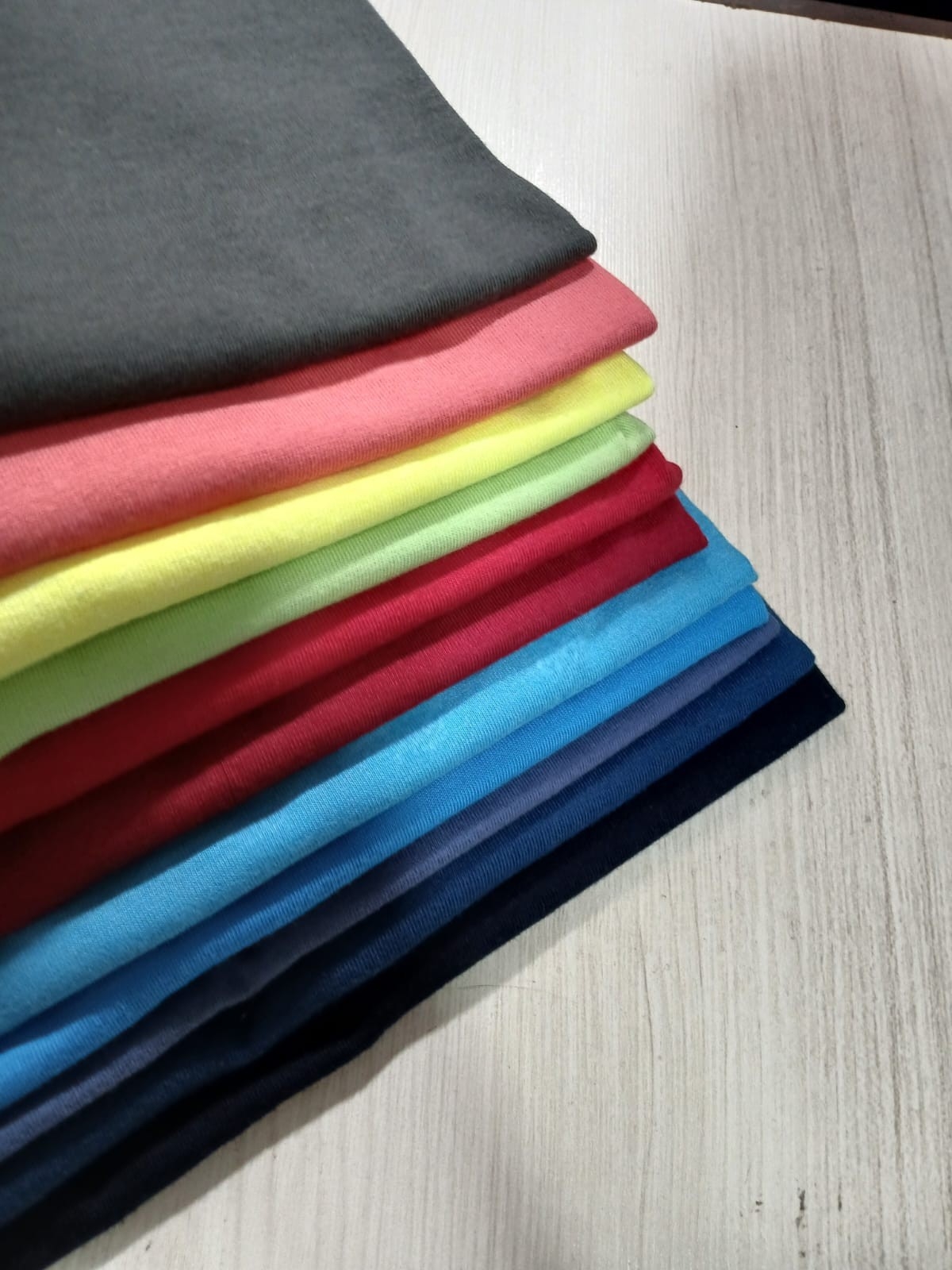Remera Basica - Imagen 2