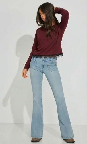 Camiseta con Pantalla Abajo