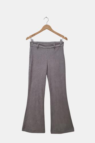 Pantalón de Corderoy Acampanado con Pasacintos, Pinzas y Cierre Lateral