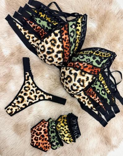 Conjunto Triangulo Print