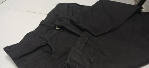 Pantalón Mom Jogger Cargo Negro Azul y Celeste Nevado - Miniatura 1