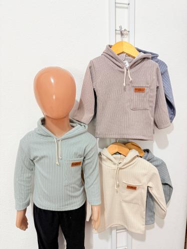 Remera Manga Larga de Bebé con Capucha, Súper Calientito