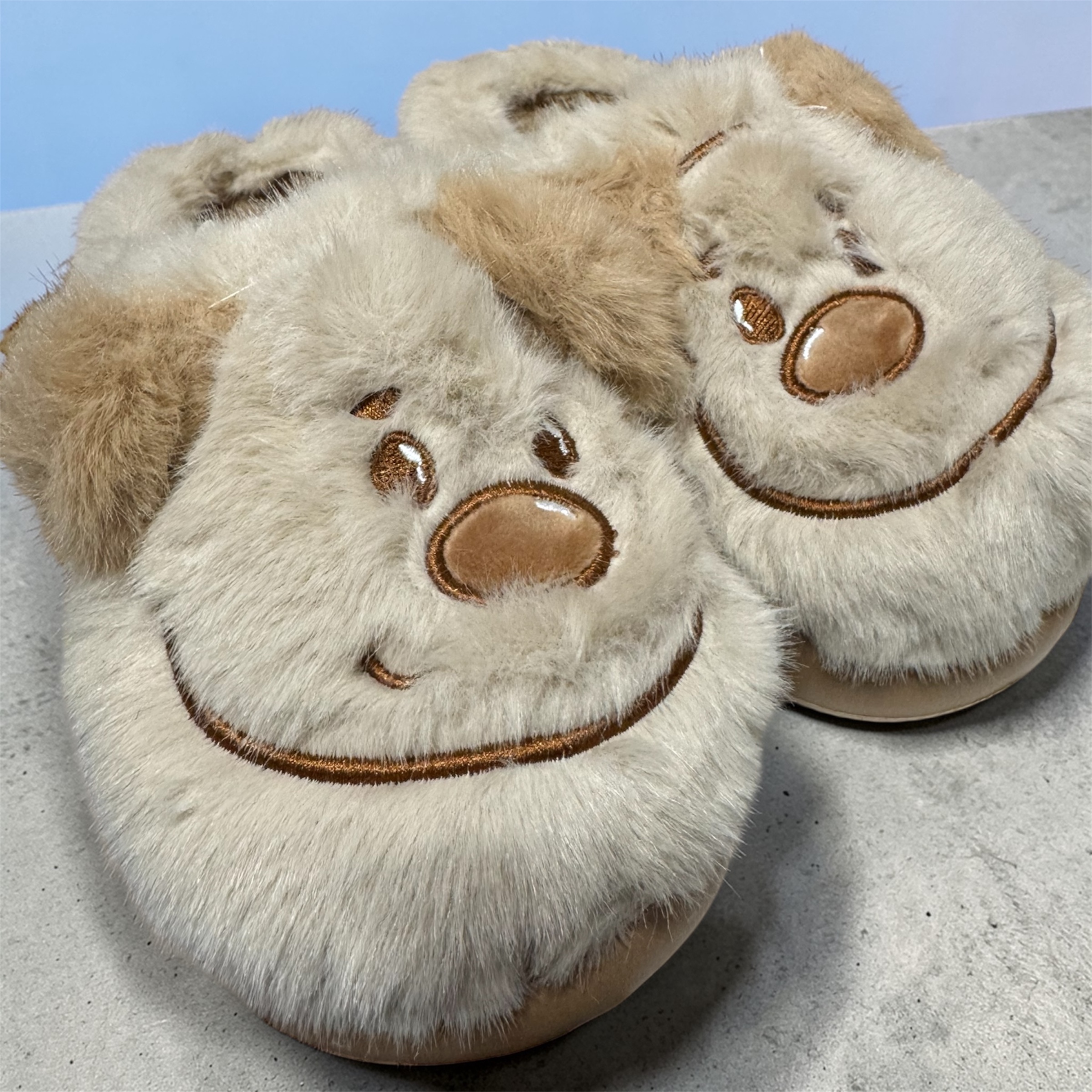 Pantuflas Peluche Import - Photoroom_20260310_153938.jpeg