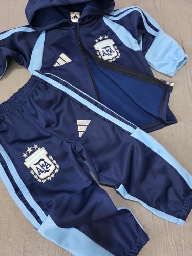 Conjunto Deportivo  Bebés (1-6) - Miniatura 7
