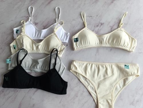 Conjunto Corpiño y Bombacha Adolescentes - Miniatura 2