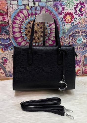 Nuevo Ingreso de Cartera de Cuero (pu)