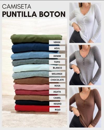 Camiseta con Broderi y Boton