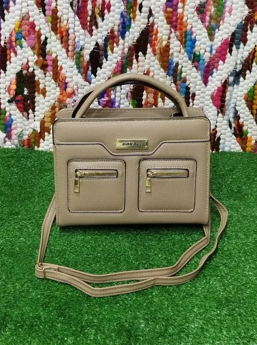 Carterita Morral de Cuero Pu* 
execelente  Calidad.