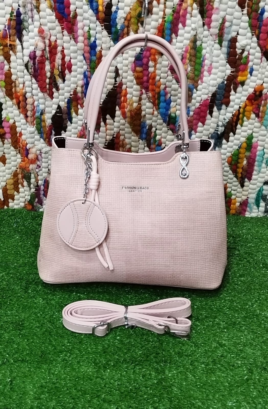 Cartera Mediana de Cuero Pu Excelente Calidad . - Imagen 1