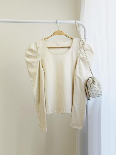 Camiseta Mia