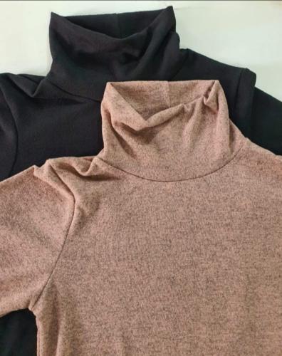 Sweaters Cuello Alto Básico  Negro