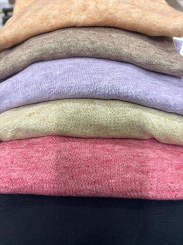  Sweater de Angora con Botón - Miniatura 4