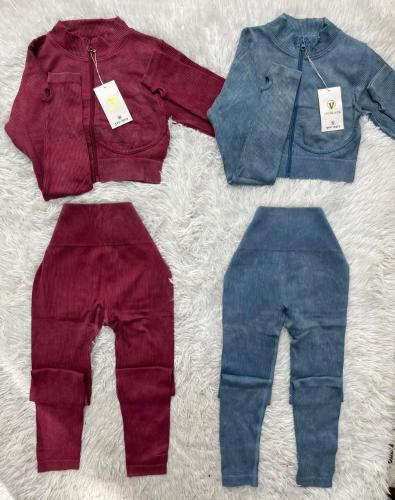 Conjunto 2 Piezas Campera y Calza sin Push Up
