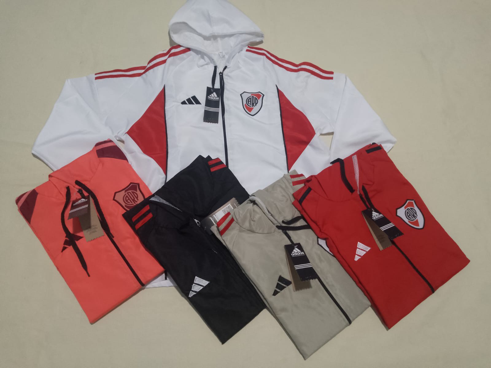 Campera Rompevientos River - Imagen 2