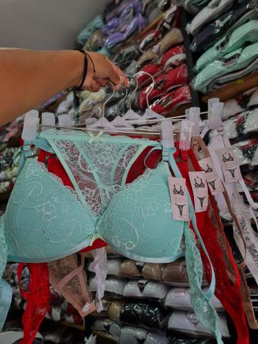 Conjunto Triangular Encaje Luana