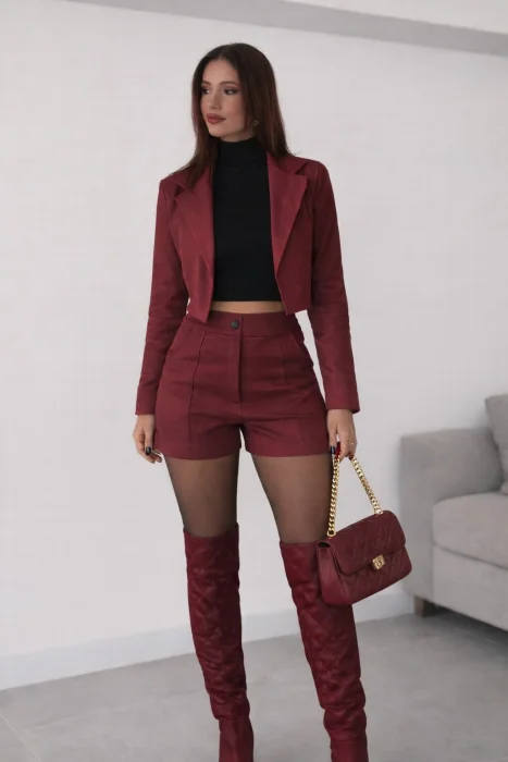 Conjunto Short + Blazer de Bengalina Elastizada