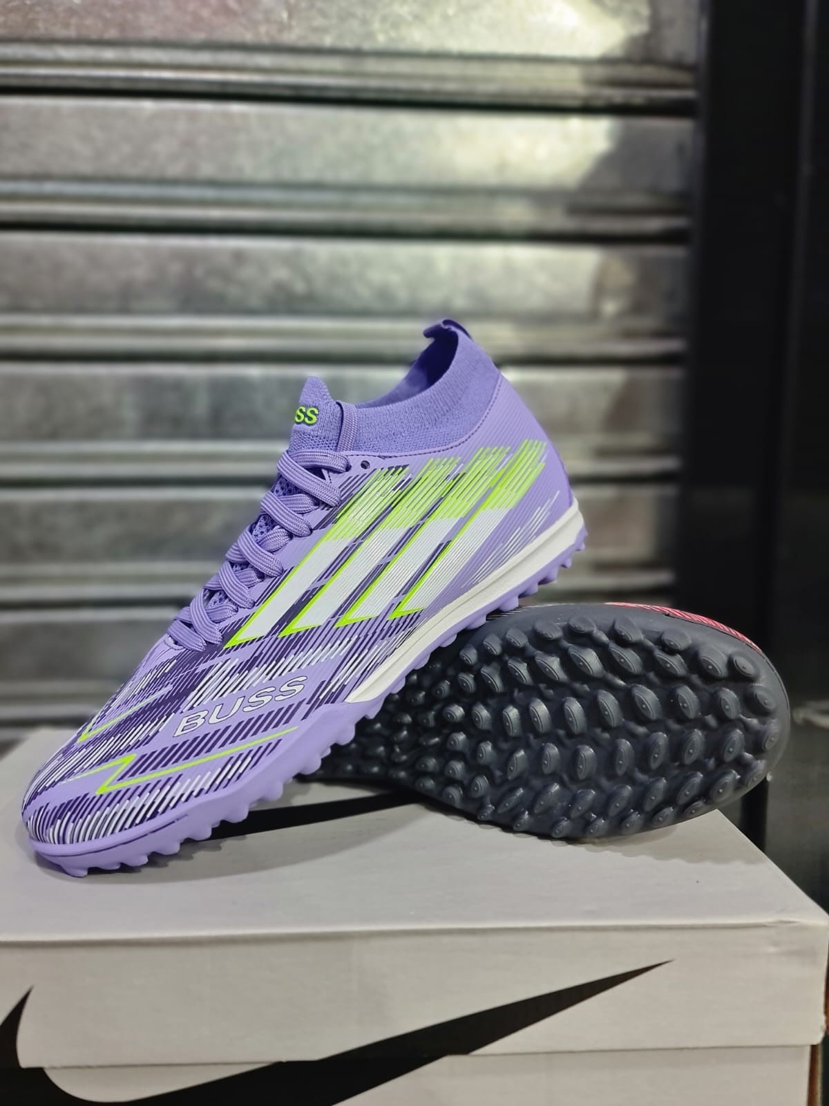 Botines. 5 y 11. Importados - Imagen 8