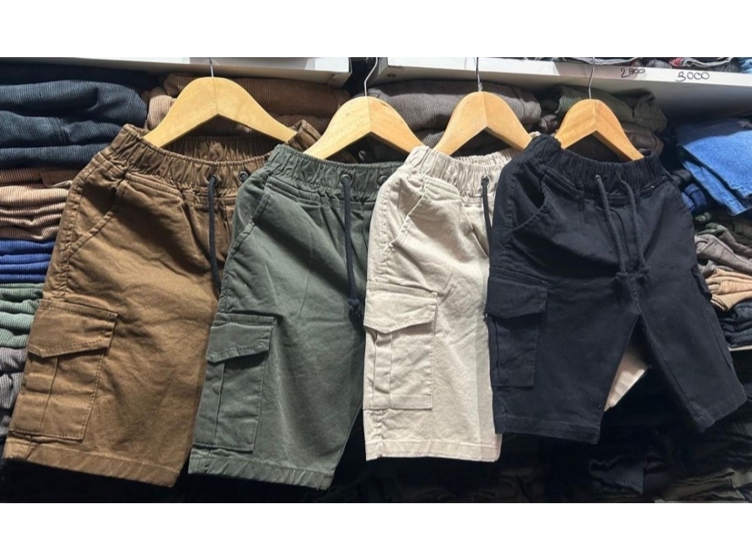 Bermudas de Gabardina - Imagen 1