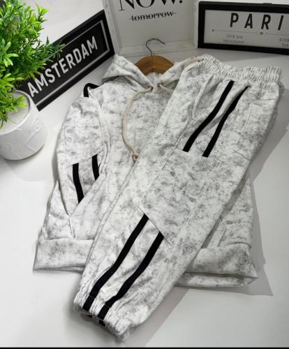 Conjunto de Niños Vintage con Tiras