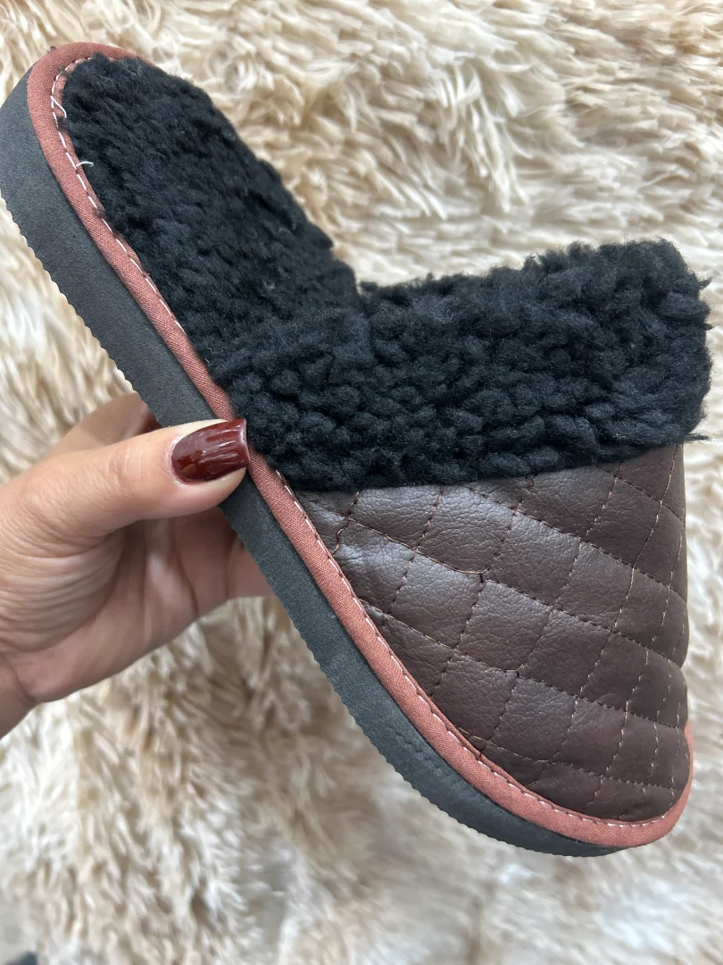 Pantufla Caballero - image.jpg