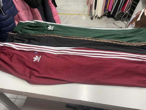 Pantalón Adidas