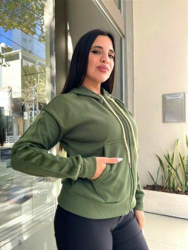 Whuafle  con  Micropolar " Campera"