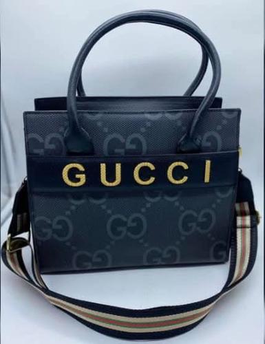 Cartera - Morral Gucci - 26cm X 11cm X 9cm